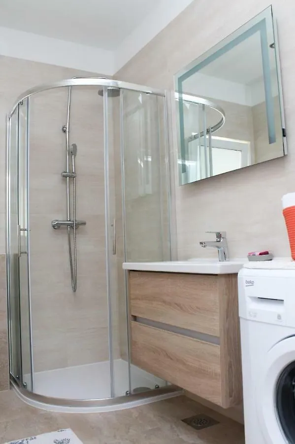 Radic Apartments Kaštela